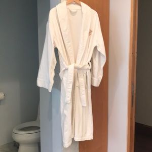 Frette Plaza Hotel terry cloth robe